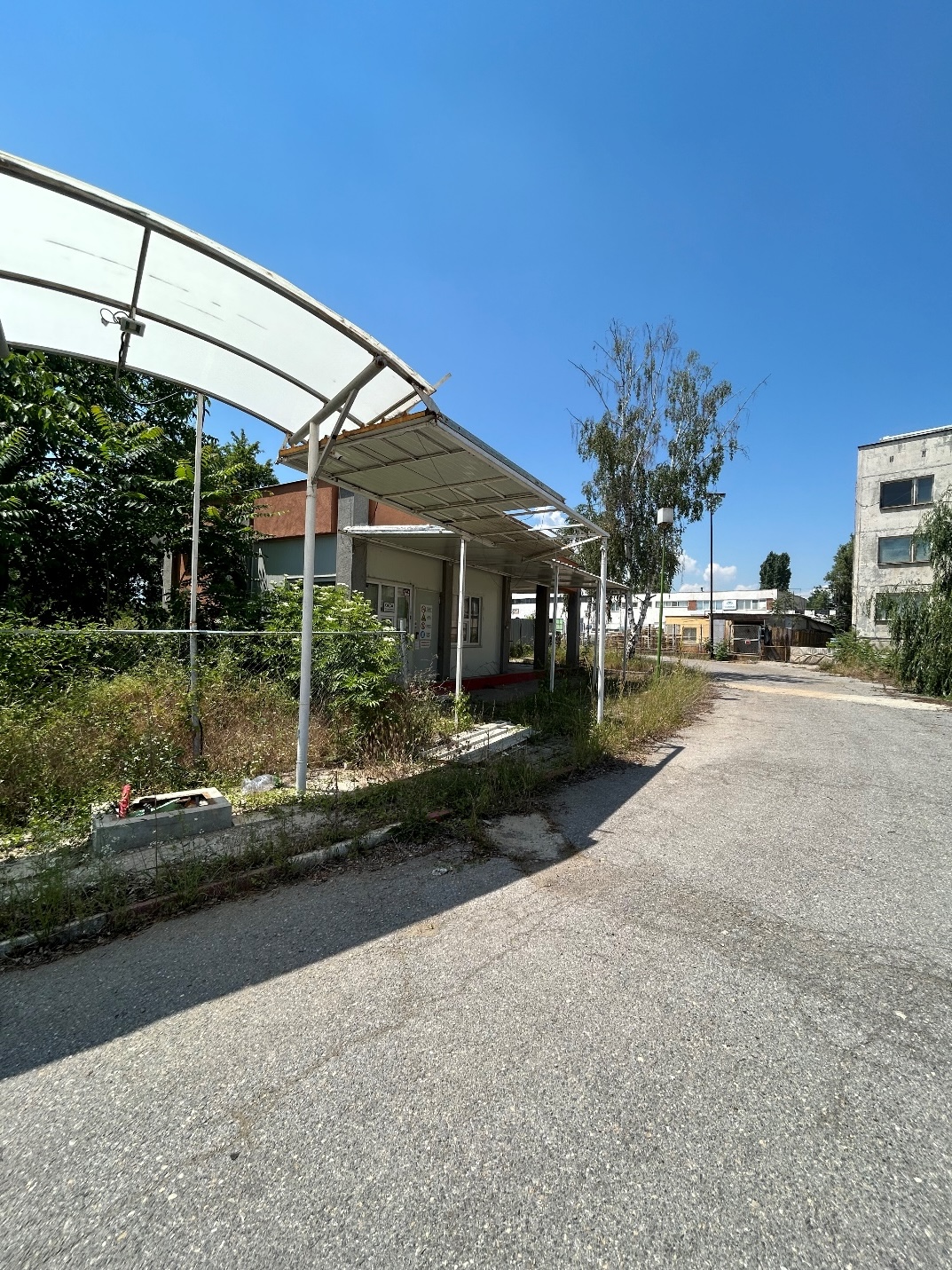 Бензиностанция