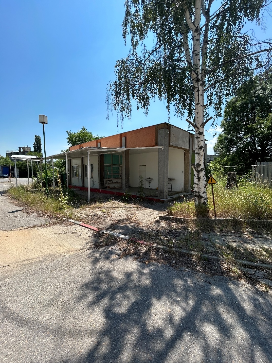 Бензиностанция