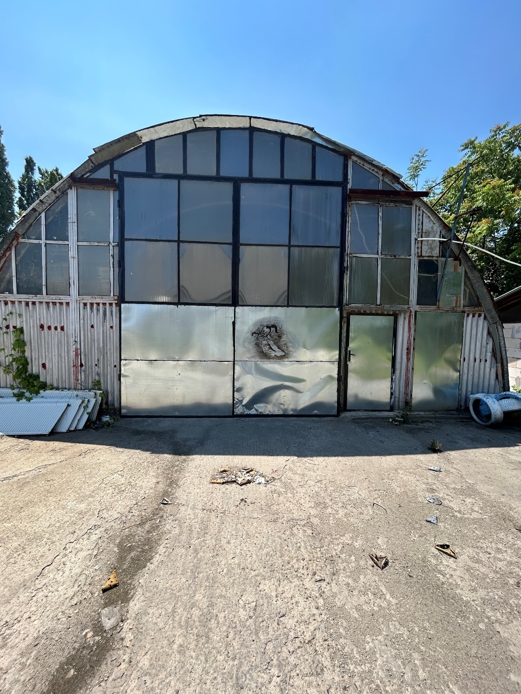 Холандски склад (бояджийно-тенекеджиен цех)